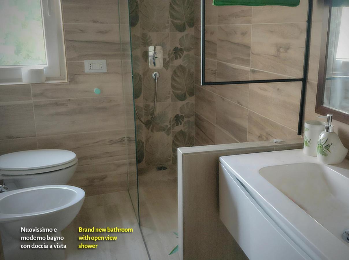 Casa Sicilia - Riviera Sicily Beach Guest House ดอนนาลูกาตา ภายนอก รูปภาพ