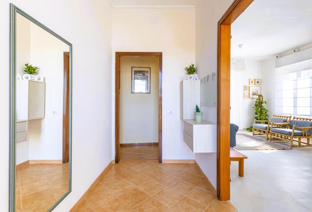 Casa Sicilia - Riviera Sicily Beach Guest House ดอนนาลูกาตา ภายนอก รูปภาพ