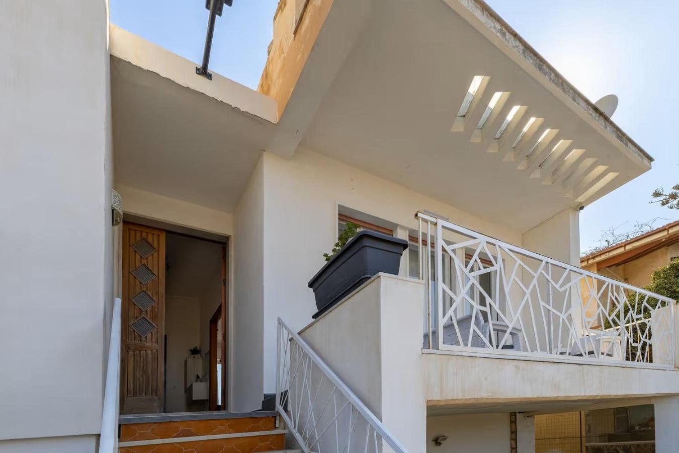 Casa Sicilia - Riviera Sicily Beach Guest House ดอนนาลูกาตา ภายนอก รูปภาพ