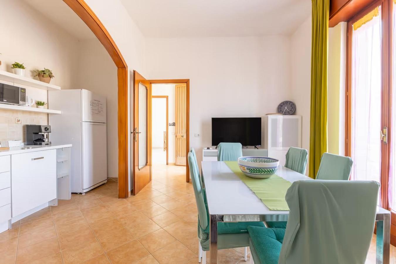Casa Sicilia - Riviera Sicily Beach Guest House ดอนนาลูกาตา ภายนอก รูปภาพ